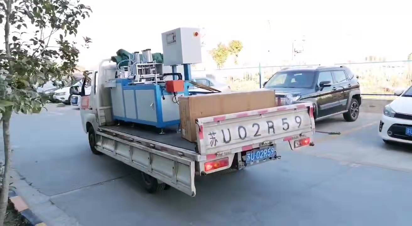 【太倉】小型鋁材切割機SDY-Q350今日發(fā)貨，技術、售后隨機去客戶現(xiàn)場